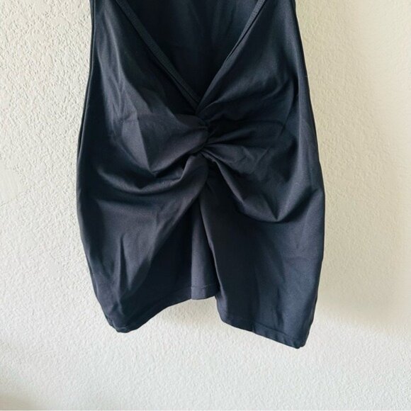 One-Piece Workout Jumpsuit S V Back Scrunch Yoga Romper Sleeveless - Picture 5 of 8